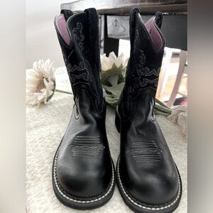 Fatbaby Ariat brand boots. Size 8B